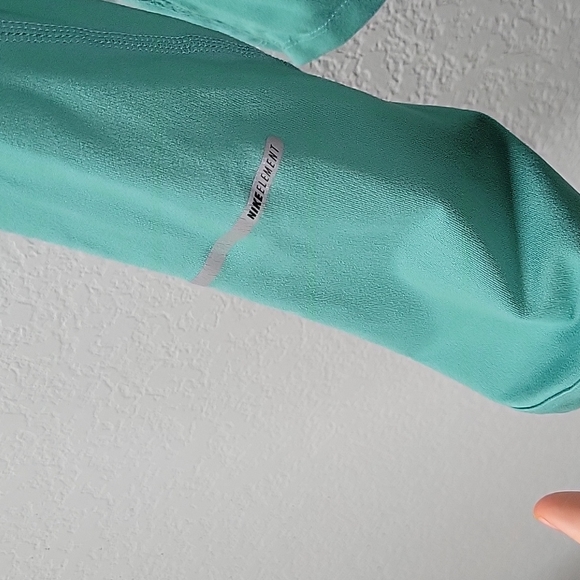 Nike Dri-Fit Element Teal Half Zip Jacket - Picture 9 of 10